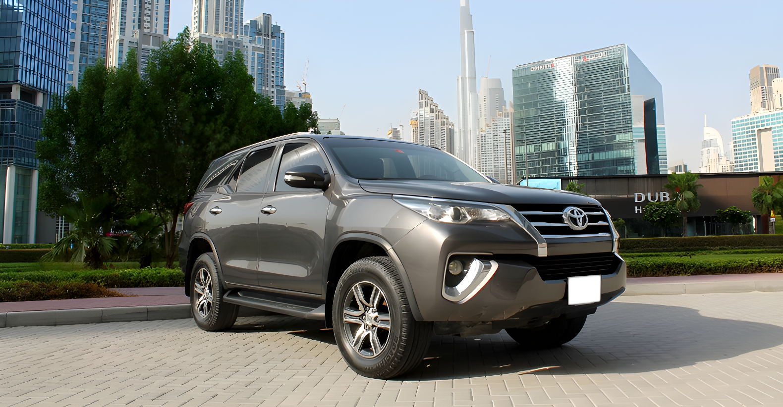 Picture Toyota Fortuner 2016 
